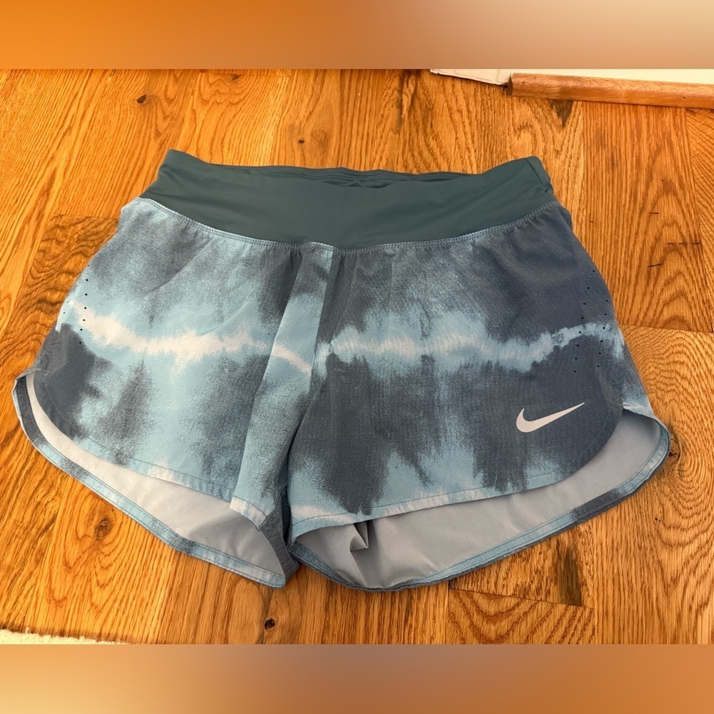 Nike Dri-FIT Eclipse Dye Print Running Shorts Size Medium